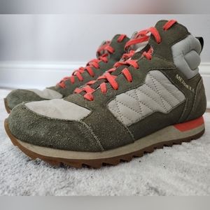 Merrell High top shoes